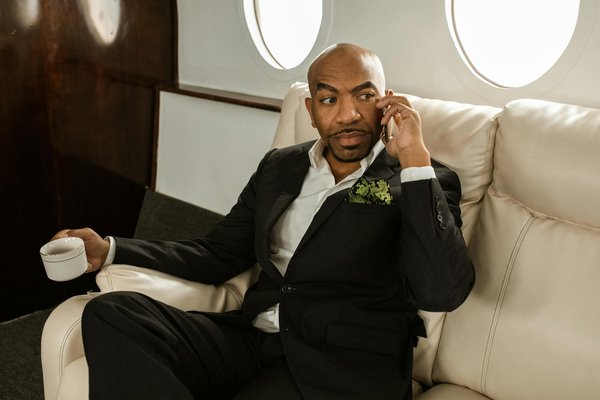 La planification financière pour les voyageurs fréquents : économiser pour l'aventure