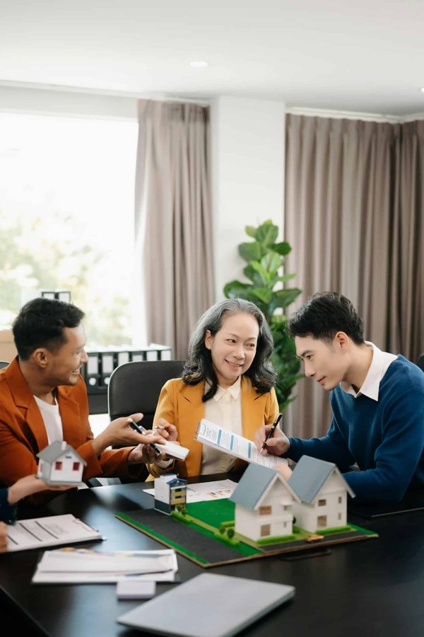 Votre guide pour choisir la meilleure agence immobilière Marseille